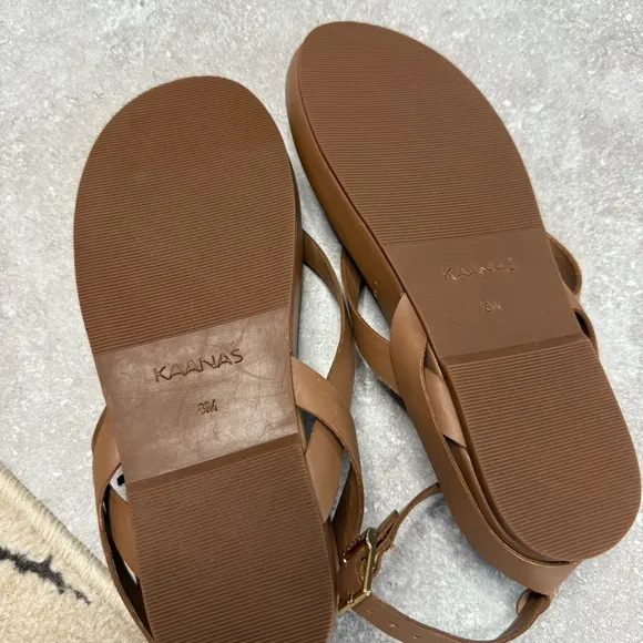 Anthropologie Kaanas Koko Thong Strappy Greek Style Sandals in honey size 8