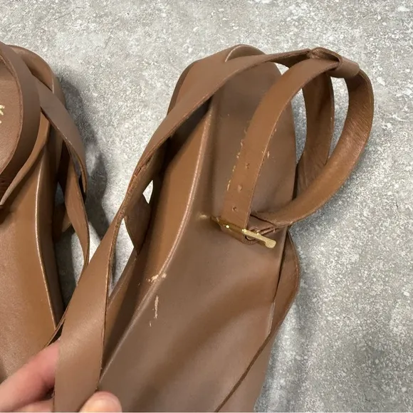 Anthropologie Kaanas Koko Thong Strappy Greek Style Sandals in honey size 8