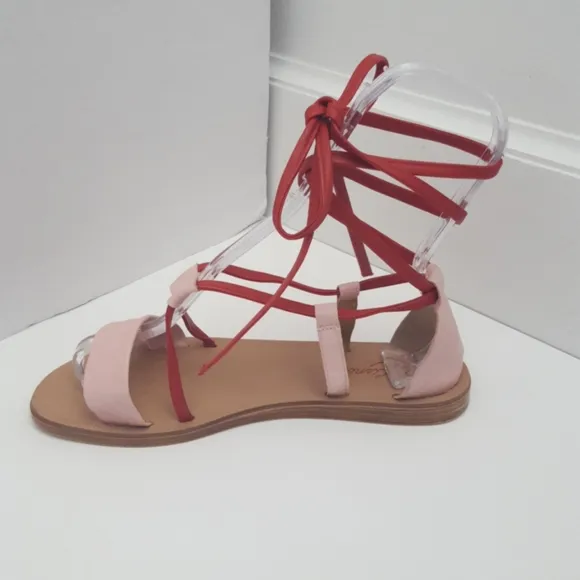 Anthropologie Liendo leather strappy sandals sz 8
