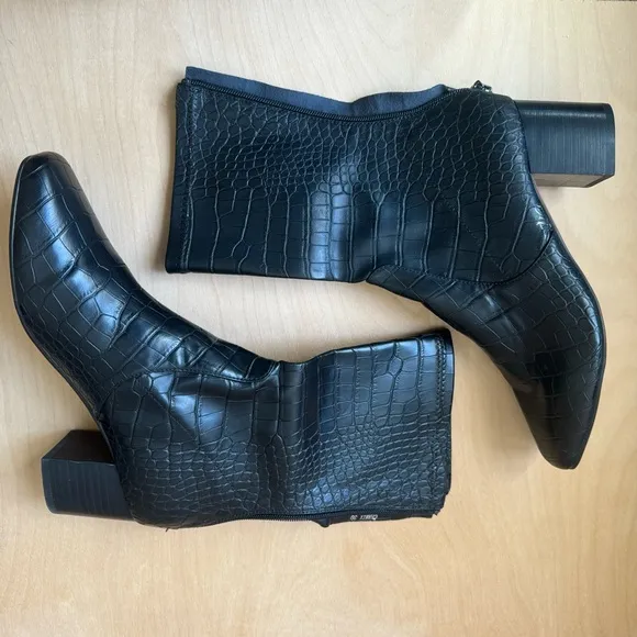 Anthropologie Silent D Carina Careful Stretch Heeled Ankle Boots