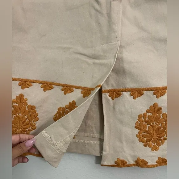 Anthropologie Verona Embroidered Pencil Skirt