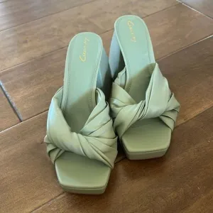Anthropologie x Circus NY Marianna Heel Green Summer Sandals US 8.5