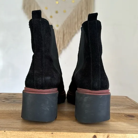 Antonia De Faria Tara Chelsea Black Suede Leather Lug Block Heel Boot Size 9