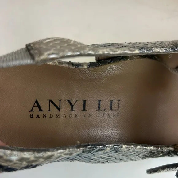 Anyi Lu Silver Comfort Couture Metallic Tulip Pump Slingback Snake Sandals