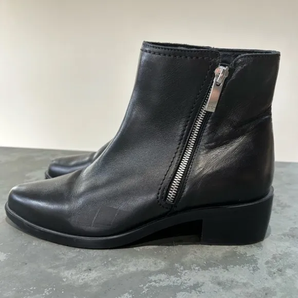 Aquatalia Black Leather Ankle Boots