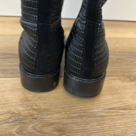 Aquatalia Black Suede Gael Stretch Back Knee High Riding Boots 7.5