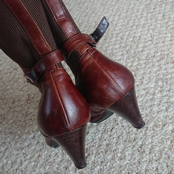 Aquatalia brown Leather Buckle ankle boots size 37
