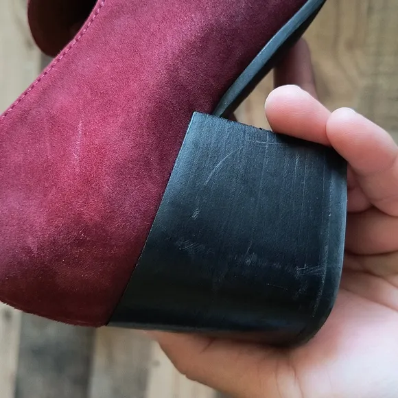 Aquatalia Made In Italy Carmeline   Maroon Heeled Suede Leather Loafers Sz 7 Wom