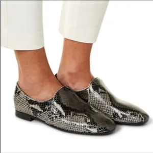Aquatalia Revy Tan Black Sanke Embossed Slip On Loafers Flats SZ 5.5