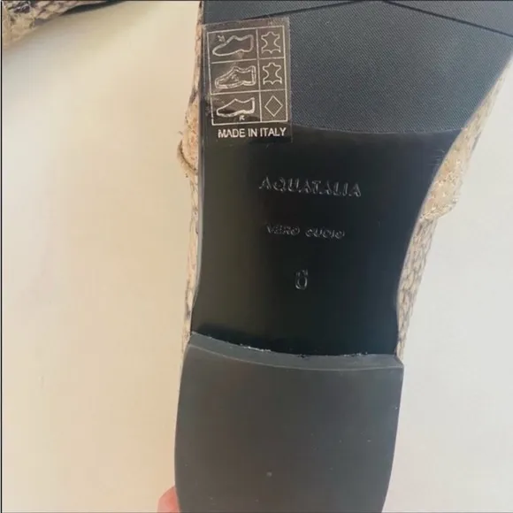 Aquatalia Revy Tan Black Sanke Embossed Slip On Loafers Flats SZ 5.5