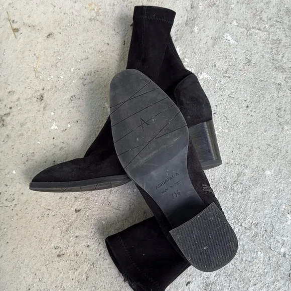Aquatalia Tilly stacked sock ankle boots