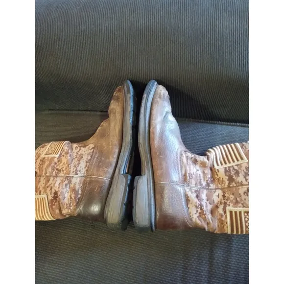 ARIAT 10019959 Patriot USA Flag Western Boots Men's 10.5 EE Desert Camo Steeltoe