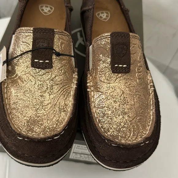 Ariat 6.5B Cruiser Loafers in Azteca Suede Metallic Copper Floral Slip-On Shoe