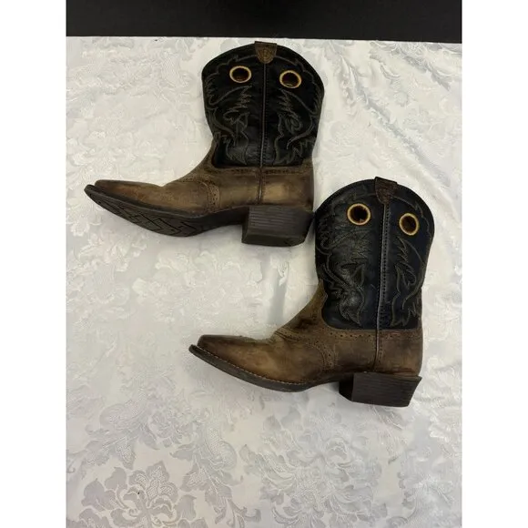 Ariat Kids‎ Size 5.5 Heritage Rough stock Western Boot Square Toe Leather Riding