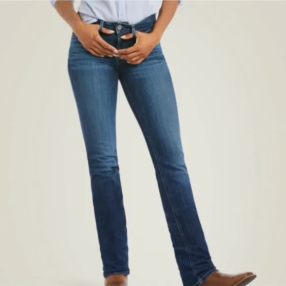 ARIAT REAL Perfect Rise Abby Straight Jean Women's | Size 28S | Mackenzie Blue