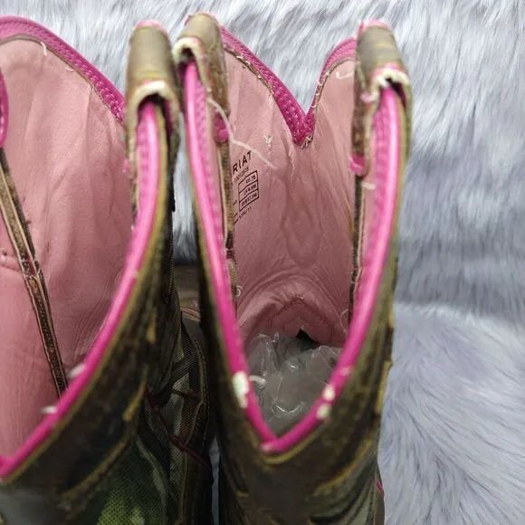 Ariat Unbridled Square Toe Western Boots Camo W/ Pink Accents Size 7 B 10012828