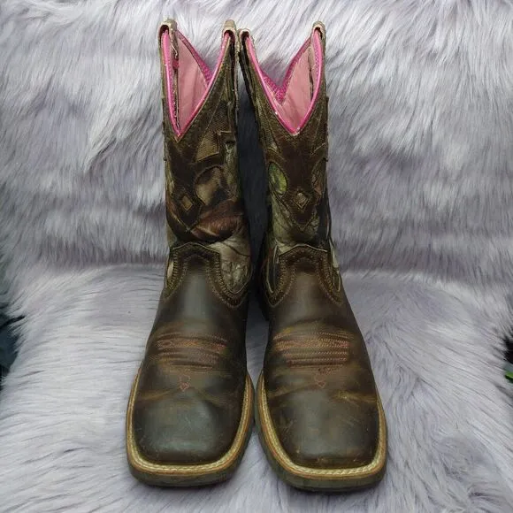 Ariat Unbridled Square Toe Western Boots Camo W/ Pink Accents Size 7 B 10012828