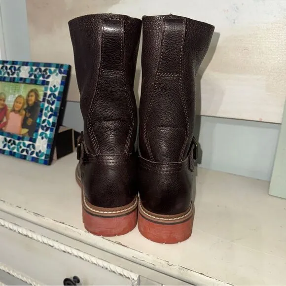 Ariat Stonewall full grain leather brown engineer style boots- EUC! Sz 9.5