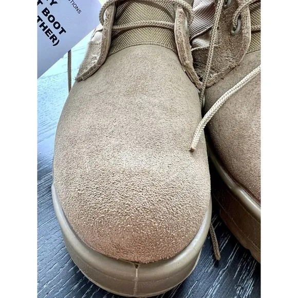 Army Desert Tan Hot Weather Combat Boots 4.5R Rocky Vibram Sole 8430-01-598-4961