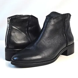 Artisan by Zigi Georgie Black Leather Rounded Toe Back Zip Low Heel Ankle Bootie