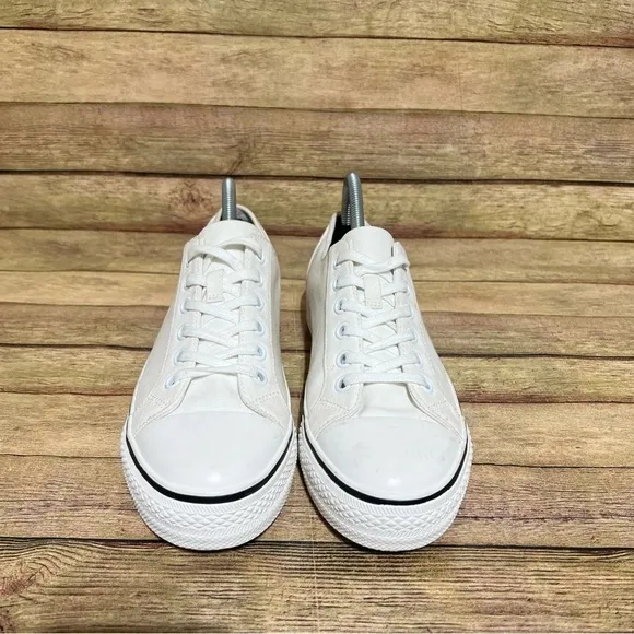 Ash White Canvas Volts Low Sneakers