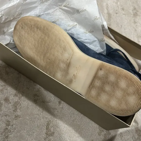 Aurelien- Desert Boot 2.0- like new! Worn once. Men's Blue Suede Chukka Boots