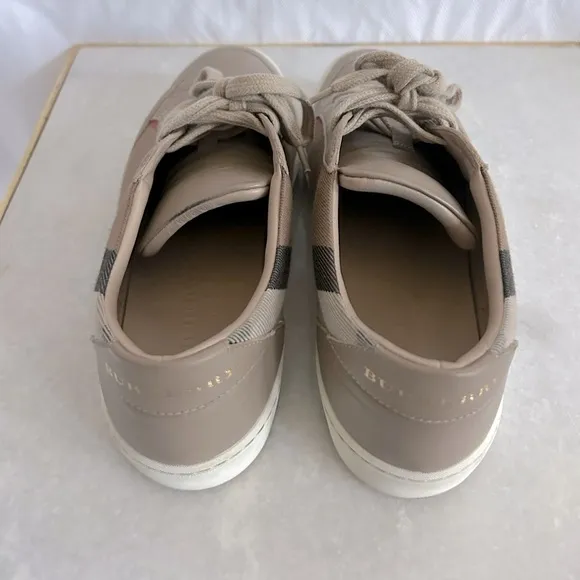 Authentic Burberry Salmond Vintage Nova Check Print Leather Sneakers W EU 38.5