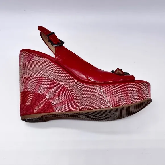 AUTHENTIC FENDI Red Patent Leather Platform Wedge Sandals Buckle Detail …