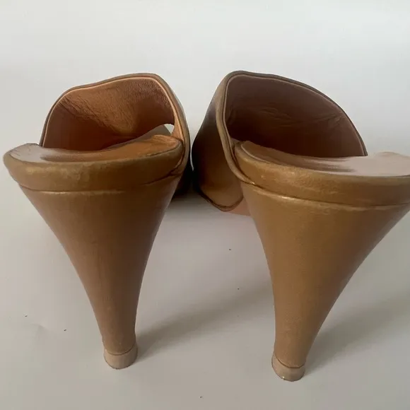 Authentic Hermes Brown &amp; White Pump Sandals SZ 36.5