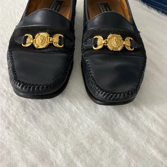 Aventura Black Leather Loafers with Gold Lion head Embellishment Size 12 M