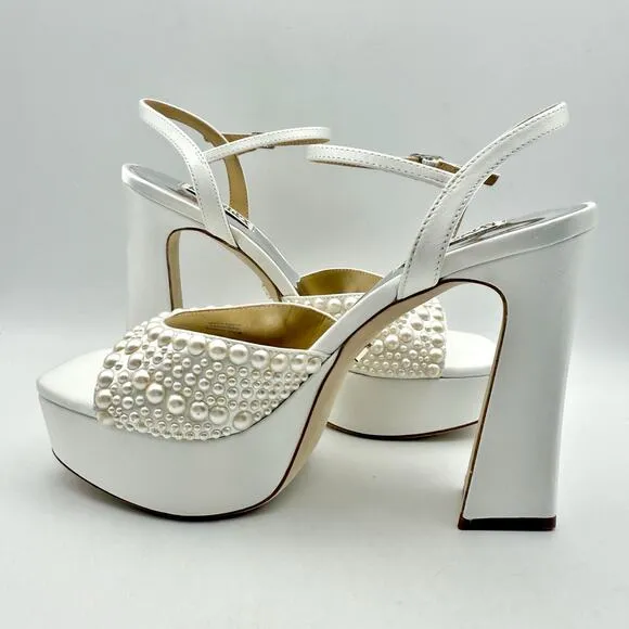 Badgley Mischka Womens Bryleigh Platform Sandals US 7 EU 37.5 White Satin EUC