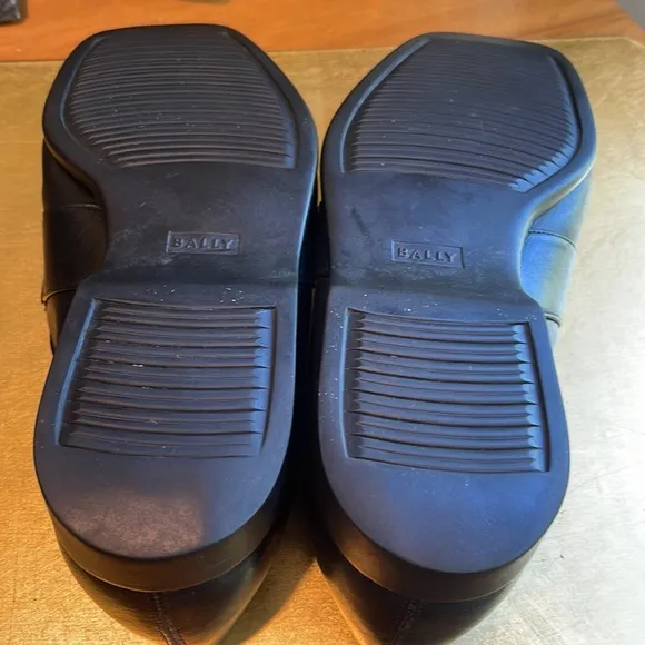 Bally “Arcon” Slip-On Black Lambskin Leather Loafers | Lightly Worn!