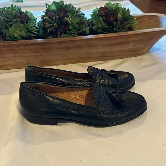 Bally Chancy Nappa Loafers shoes Black leather Tassels men’s size 9 EUC