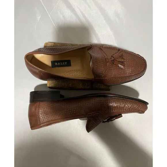 Bally Mens Brown Perforated Leather Loafers With Tassels Size 9D