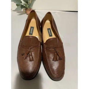 Bally Mens Brown Perforated Leather Loafers With Tassels Size 9D