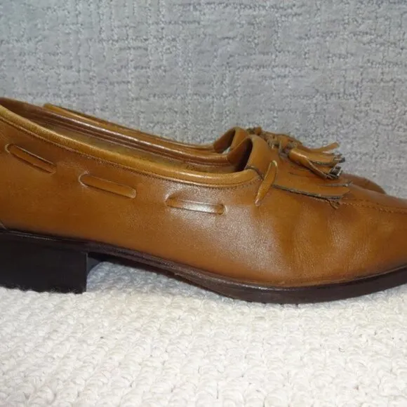 BALLY of Switzerland Indio Mens Size 9.5M US Brown Tassels Fringe Kiltie Loafers