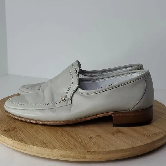 Bally of Switzerland Men's Tirano II Light Grey Leather Slip on Loafers Size 6M
