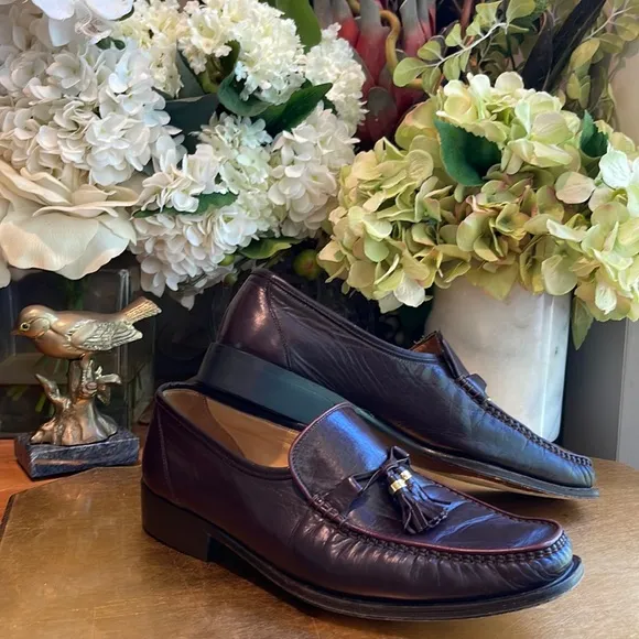 Bally Parawet Burgundy Leather Tasseled Loafers | Lightly Worn!