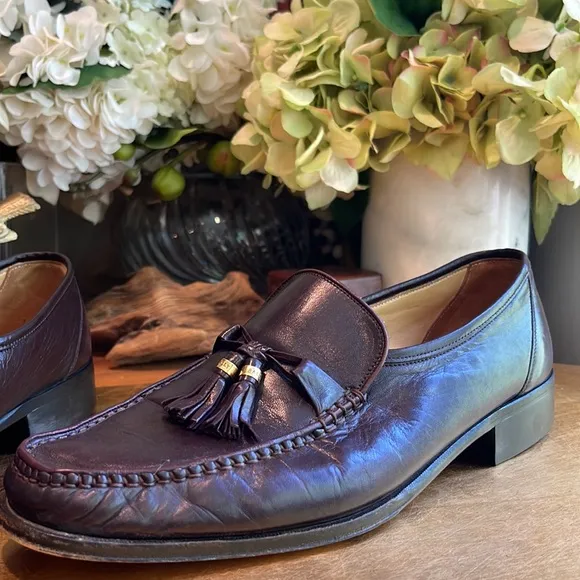 Bally Parawet Burgundy Leather Tasseled Loafers | Lightly Worn!
