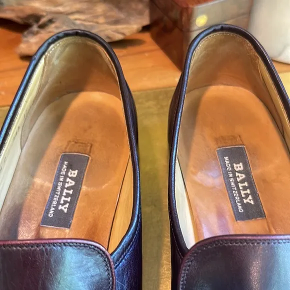 Bally Parawet Burgundy Leather Tasseled Loafers | Lightly Worn!