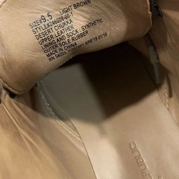 BANANA REPUBLIC Suede Desert Chukka Boots (Sz 9.5)
