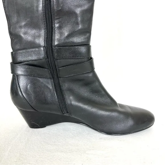 BANDOLINO Women’s Black Leather Riding Boots Wedge Heel Full Zip, Size 8