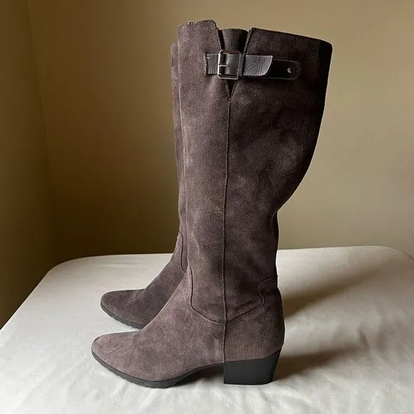 Bandolino Gray Suede Leather Riding Boots Knee High Buckle Round Toe Women's 7.5