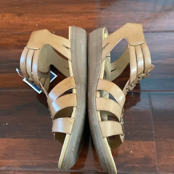 Bare Traps Women’s Sandals Size 11