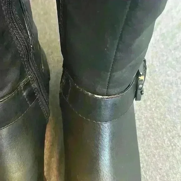 Baretraps Callipso Rounded Top Zippered Riding Boot with Buckle Women’s Size 6.5