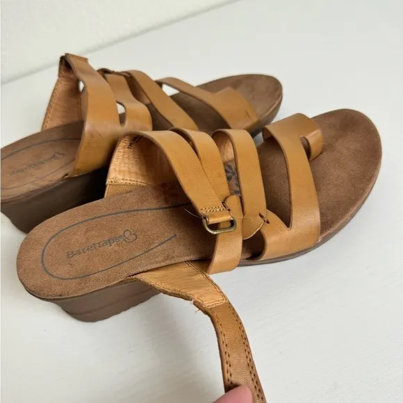 BareTraps Sandals Theanna Wedge platform comfy Women’s Size 9 Tan beige