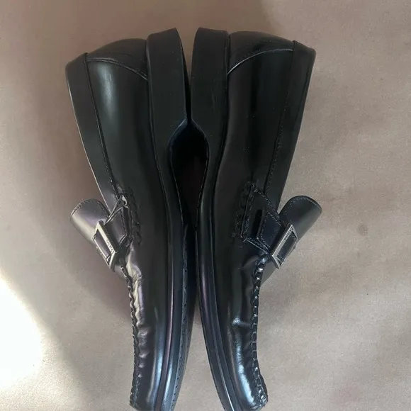 Bass Flex Genuine Leather Silver Buckle Slip On Loafers Size US 9.5 M