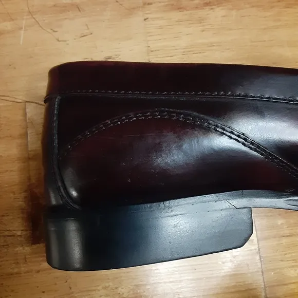 Bass Weejuns Mahogany Brown Tassel Loafers