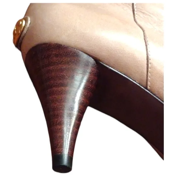 BCBG MAXAZRIA, All Leather &quot;Latasha&quot; Pull-On 15&quot; Boot, , Sz. 8B/38, Desert Color