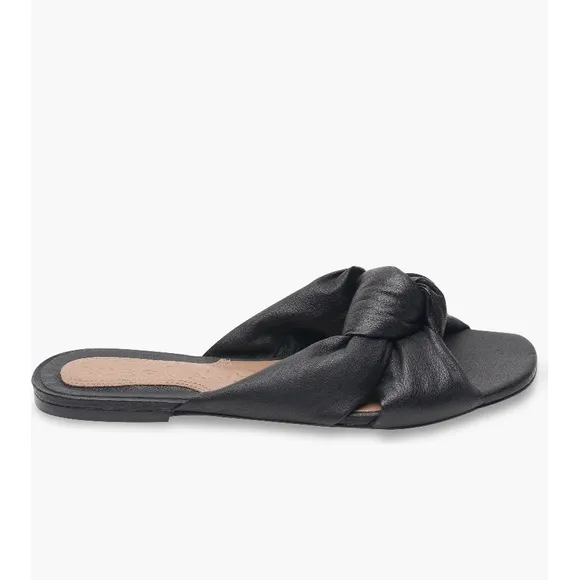 BCBGMaxazria Tinsley Slide Sandals in Black, Size 5, NEW w/o Box $149